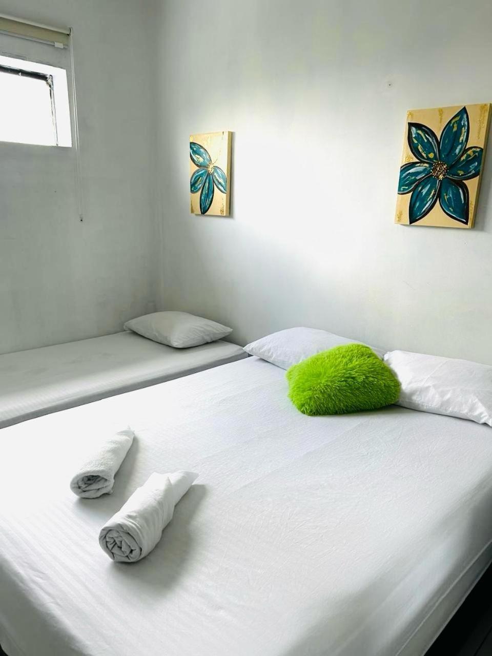 Hotel Riviera - *
